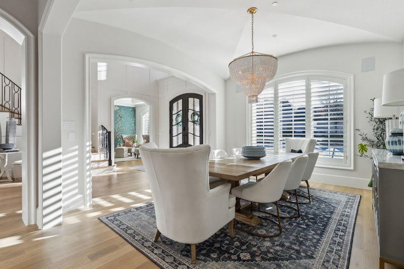 KAITLIN LOVERN REAL ESTATE TEAM 5