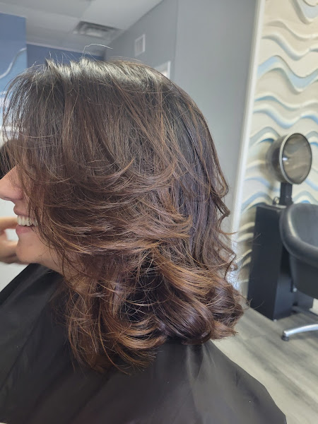Blu Salon & Spa 4
