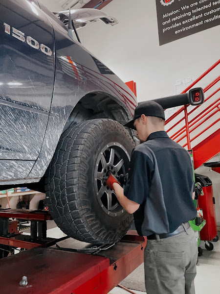 Fifth Gear Automotive Repair - Training Center 2