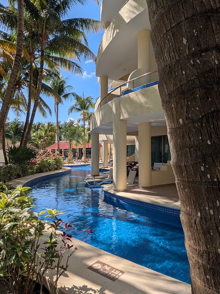 Greenway Travel Group-Dream Vacations 4