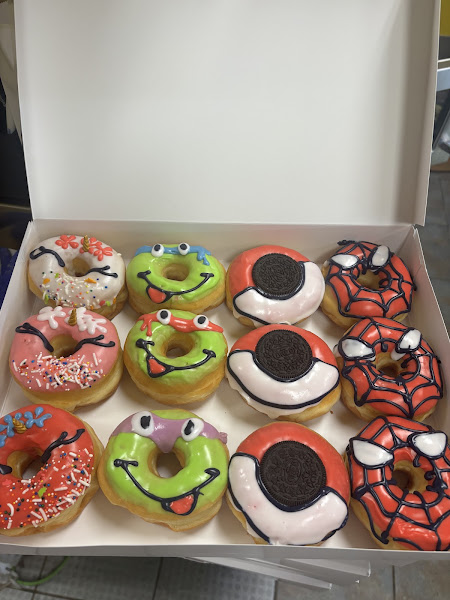 Linna Donuts 3