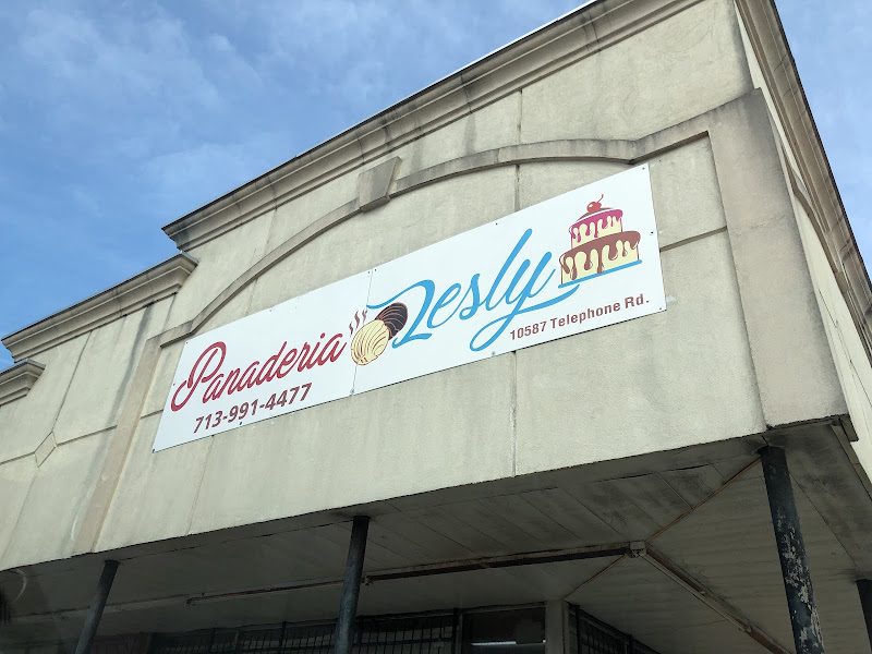 Panaderia Y Pasteleria Lesly