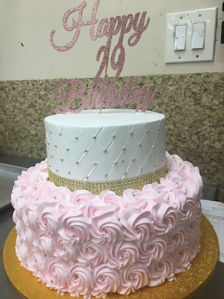 Panaderia Y Pasteleria Lesly 5