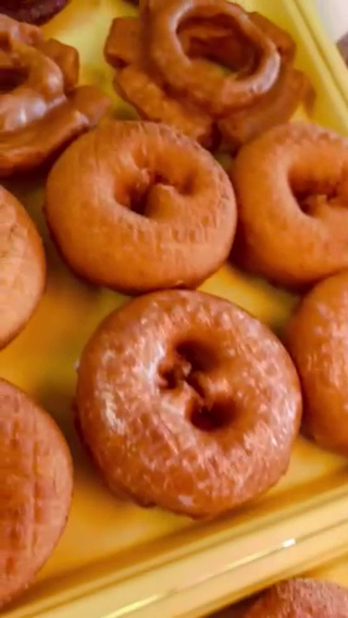 Shirley's Donuts Kolaches & Asian Eats 2
