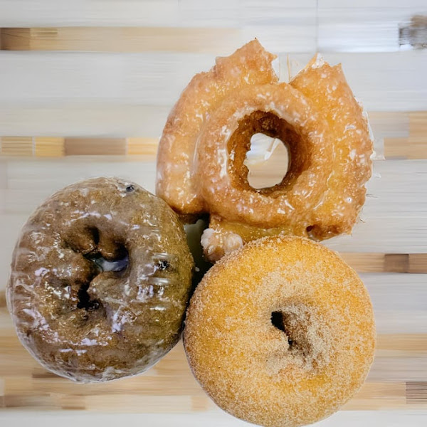 Billy's Donuts 4