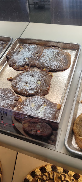 Great American Cookies 4