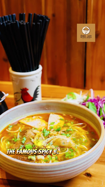 Ong Jas Viet Kitchen 2