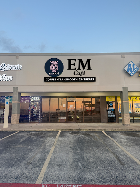 Em Café