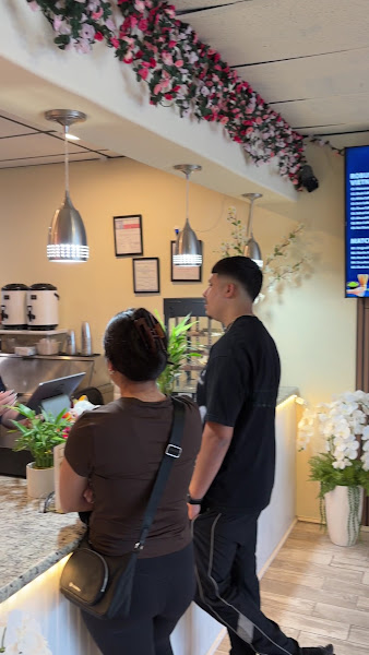 Em Café 2