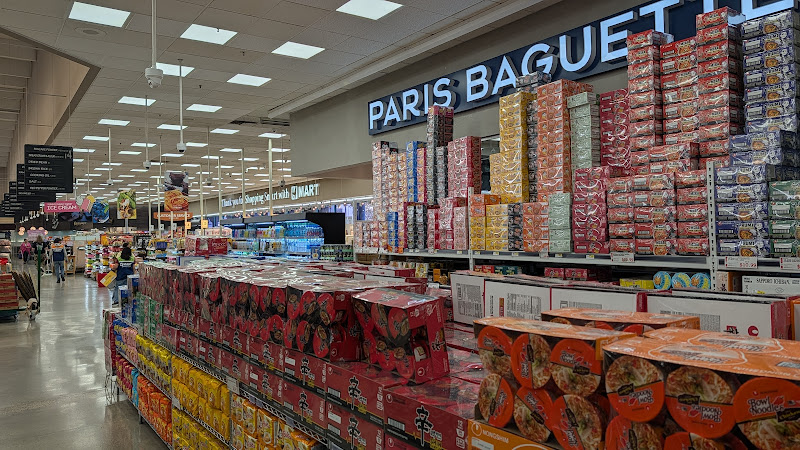 H Mart 4