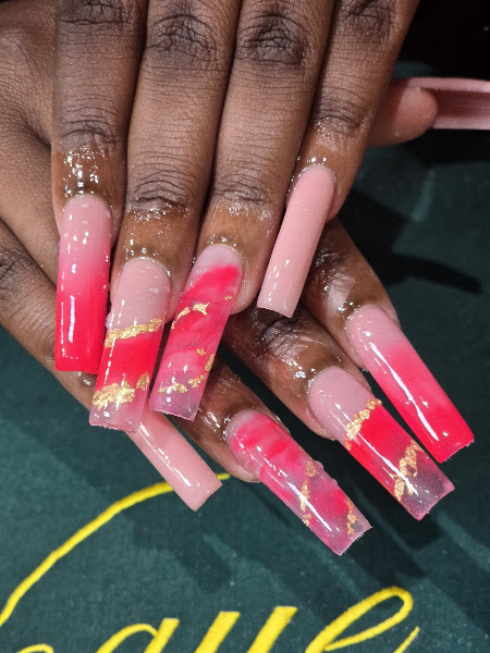 Vogue Spa Nail 3