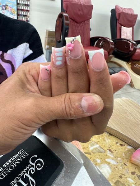 Nail Co.holic Lounge 3