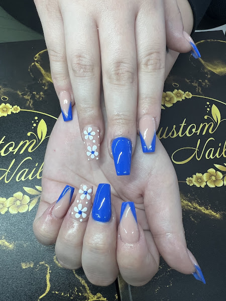 Custom nails 3