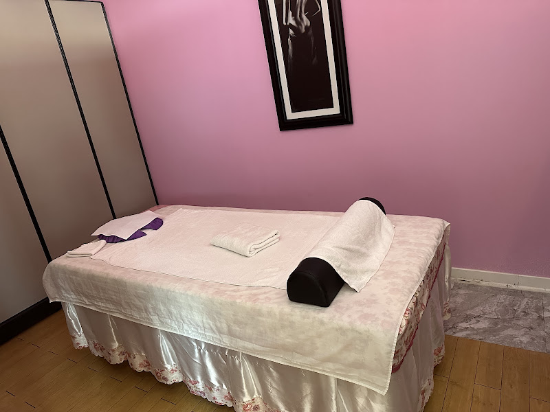 Lotus Foot SPA 2
