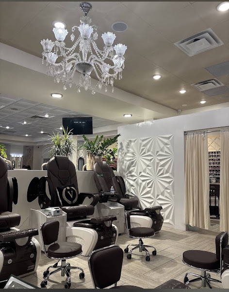 Chillax Nail Lounge 3