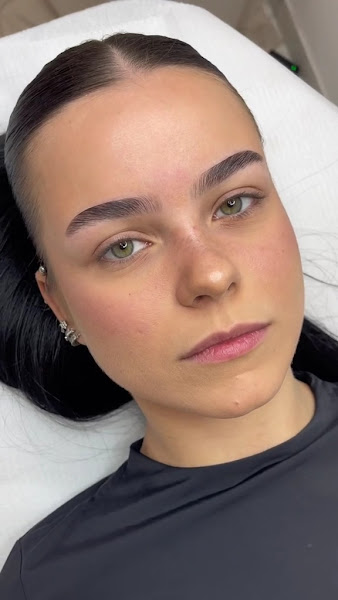Élan Lash & Brows 2