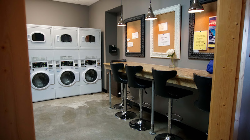 Salons by JC Pearland Broadway 4