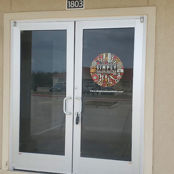 Simply Salon & Office Suites 3