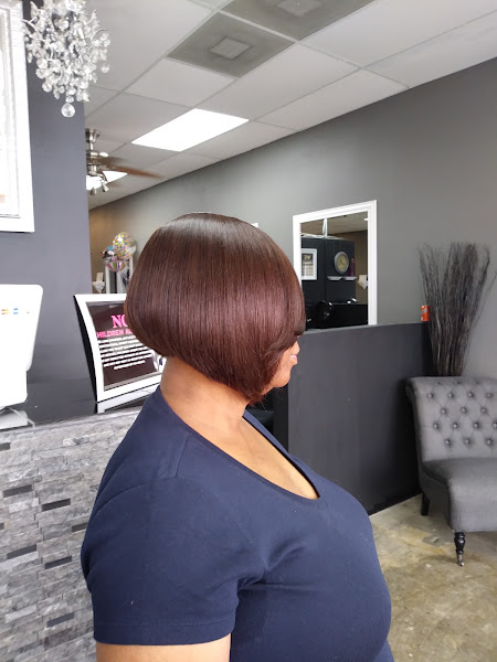 Q Harris Salon 4