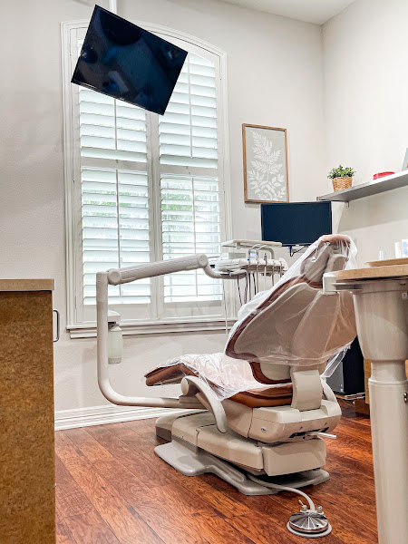 Anh B. Dao, DDS - Pearland Dentist 3
