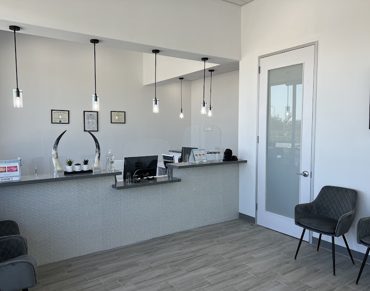 Floss Dental Pearland: Dr. Jimmy Chung, D.M.D. 3