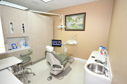 Cosmetic and Family Dentistry, Amit Jethva 2