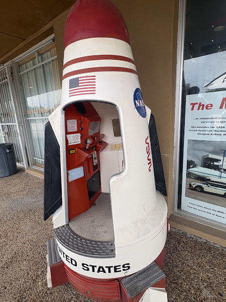 Space Center Souvenirs 4