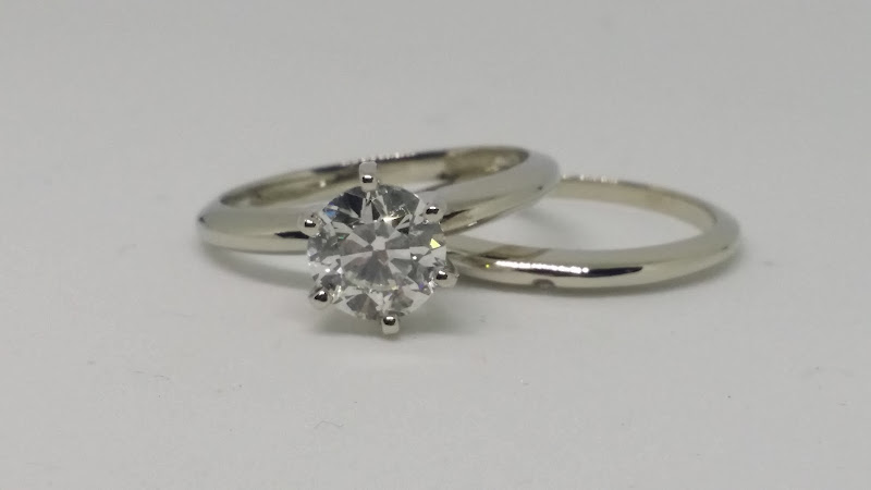 R V Jewelers 3