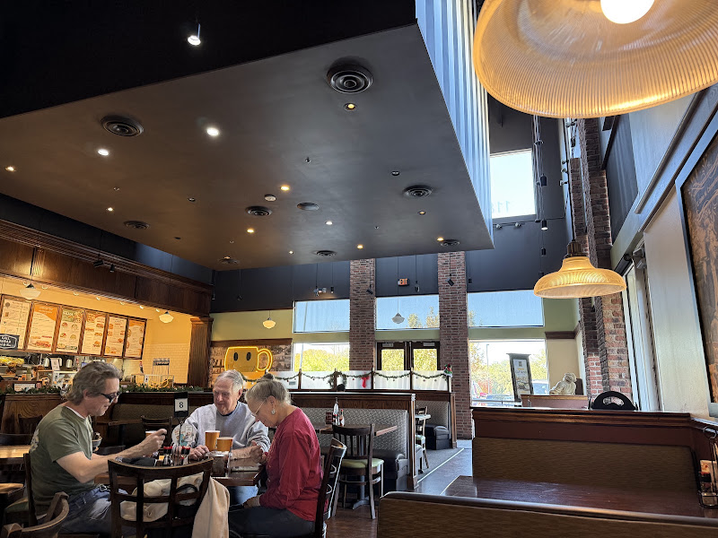 Corner Bakery Cafe 3