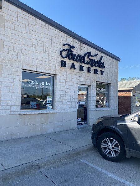 FourCzechs Bakery