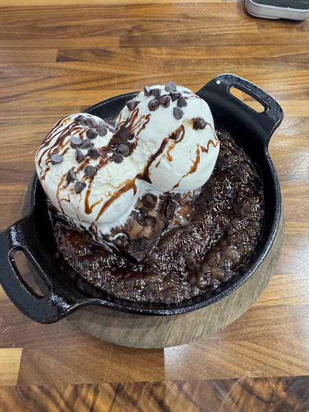 Cafe Cream Stone | Best Dessert Spot in Irving, TX 4
