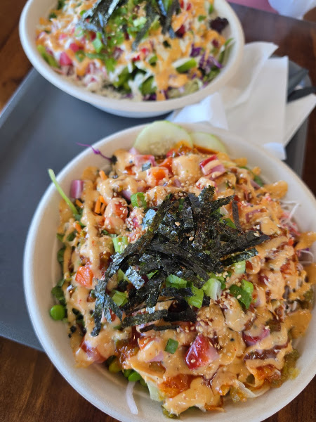 Maui Fresh Grill - Poke Bowl Restaurant 4