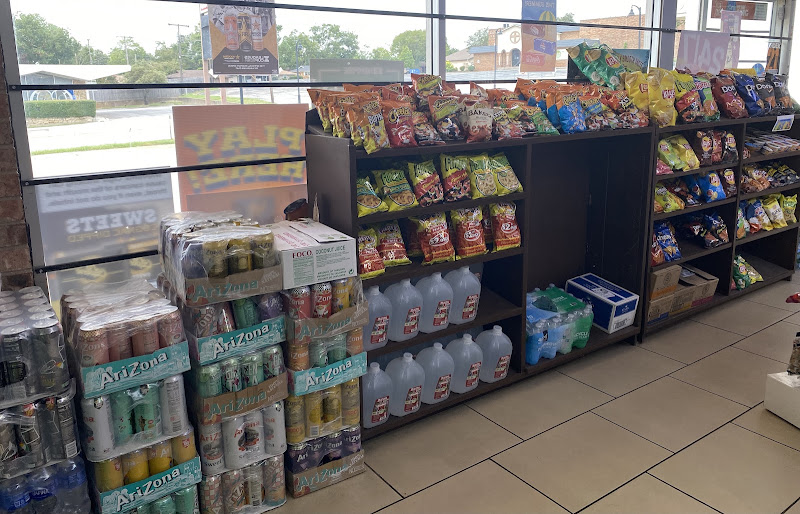 Hurst Lucky Mart 2