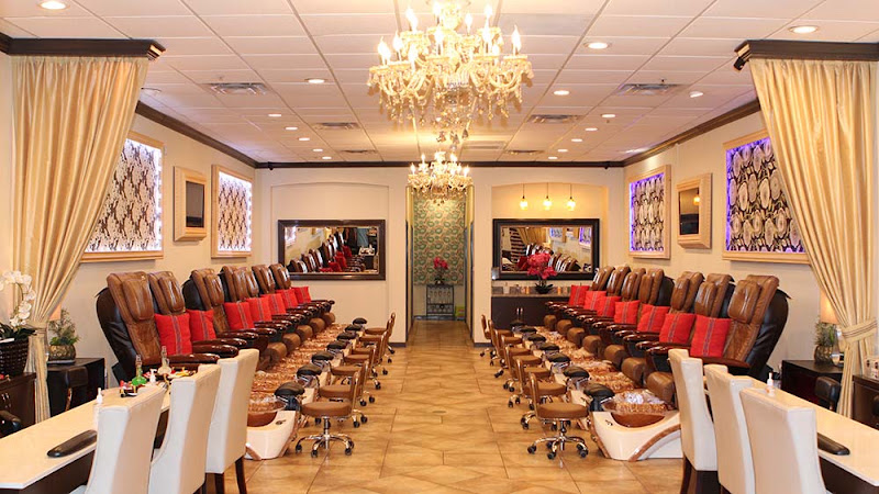 Nail Lounge at Las Colinas