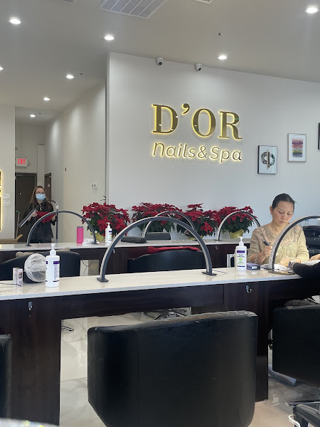 D'Or Nails & Spa 3