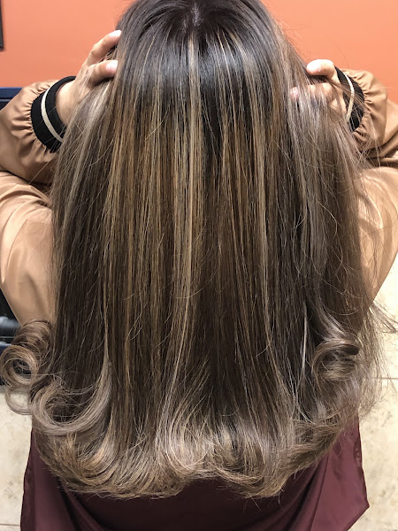 Eve Beauty Salon