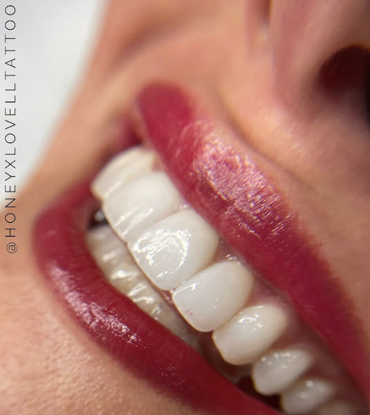 Honey• Natural Cosmetic & Restorative Tattooing