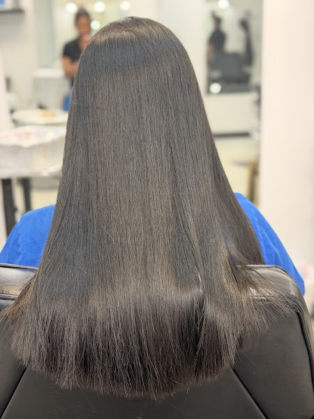 Thakur Desi( Nepali ) : Hair & Beauty Salon