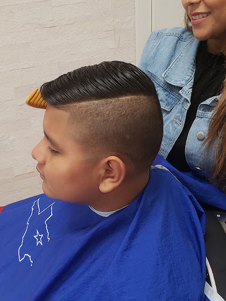 Mayli’s Fades Barber Shop 2