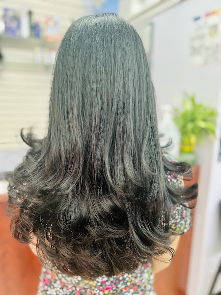 Mary's Beauty Hair Salon