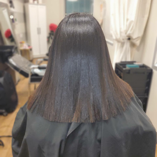 WOW HAIR STUDIO 4