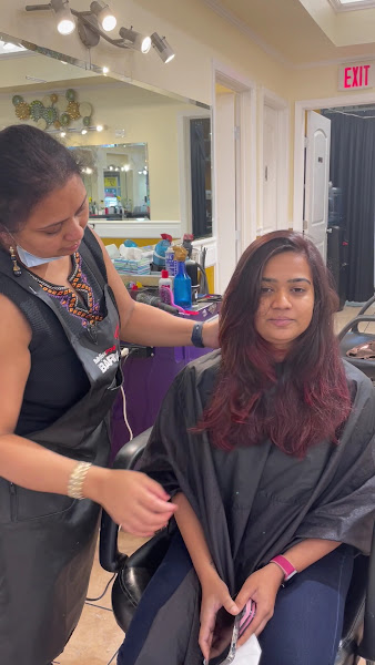 Salon of India 2