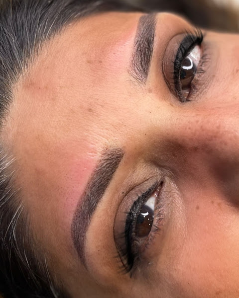 PERMANENT MAKEUP BROWS LIPS 4