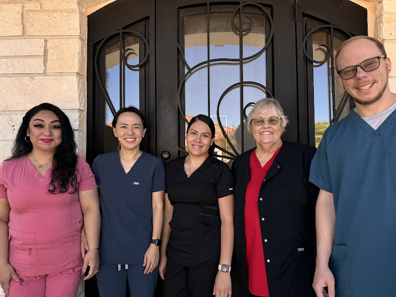 NOVA DENTAL LAS COLINAS 5