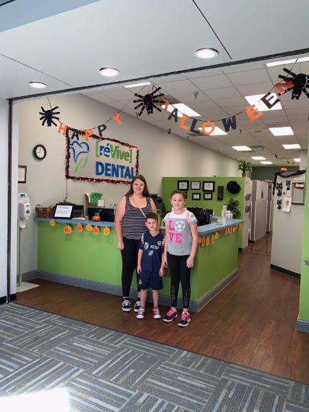 Revive Dental of Irving Family Cosmetic Emergency Implants 4