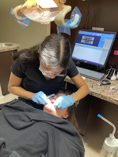 Story Dental 4