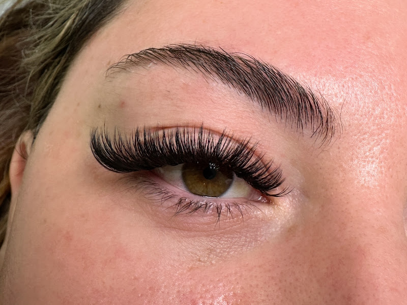 Glamour Lash & Brows San Diego ($15 OFF Full set & Lash lift) 3