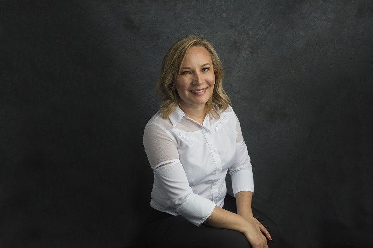 Dr. Anna Kalmanovich