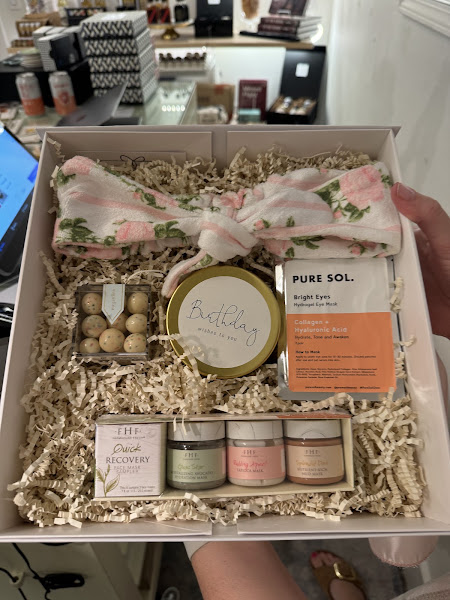 The Gift Bar 2