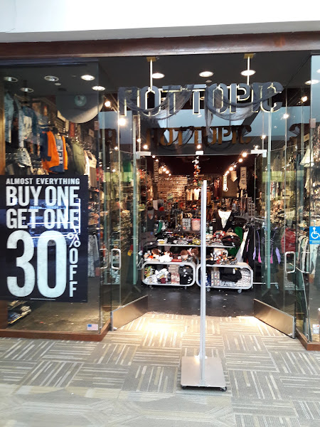 Hot Topic